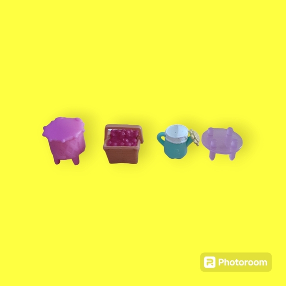 Shopkins furniture lot - Picture 2 of 6